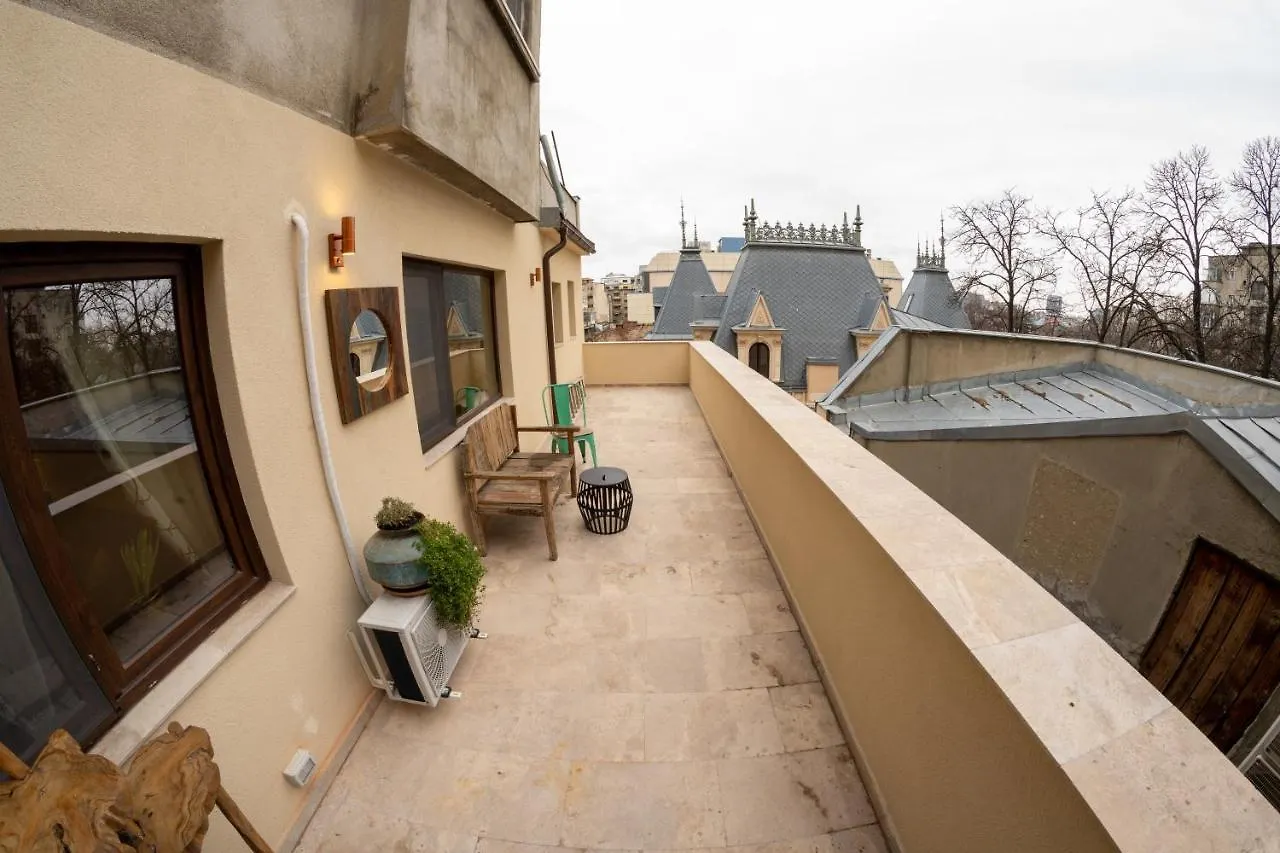 Theatre Rooftop Apartment With Patio بوخارست رومانيا